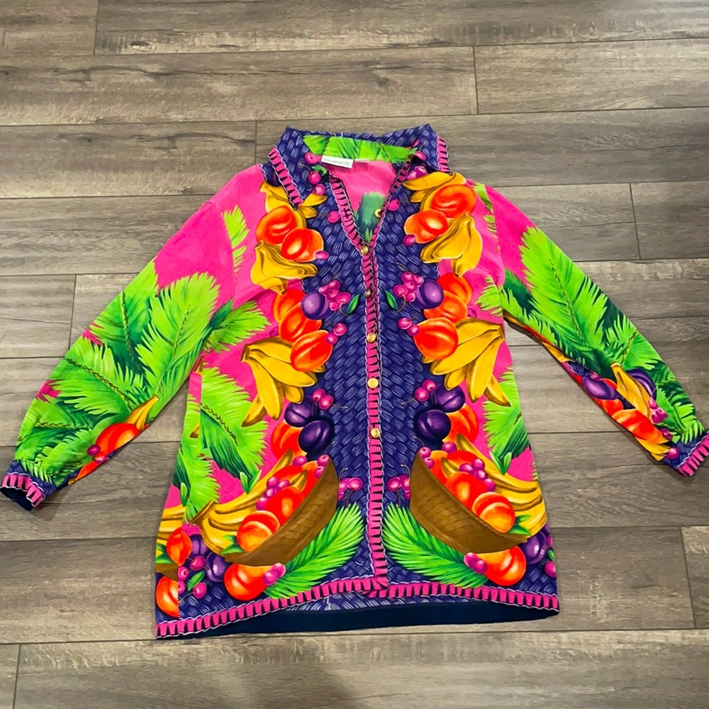 100% Silk Tropical Shirt. Vintage Liz claiborne